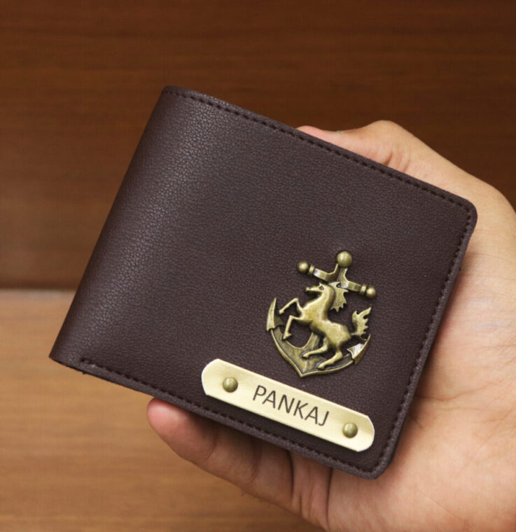 Elegant Men’s Leather Wallet – Customizable with Your Name