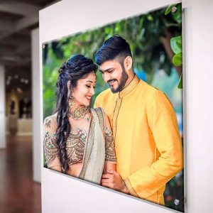 Acrylic photo frame